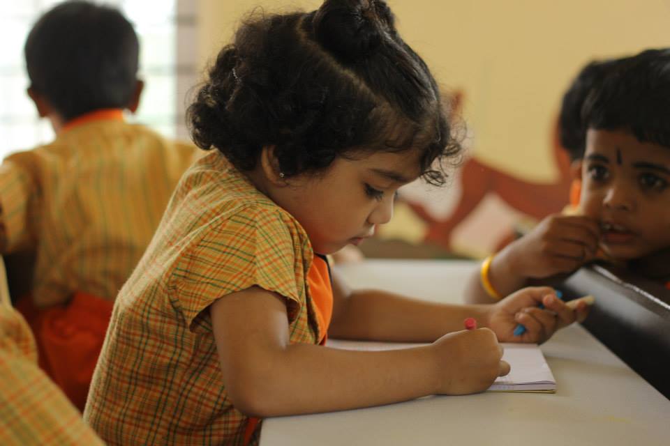 kids colouring class